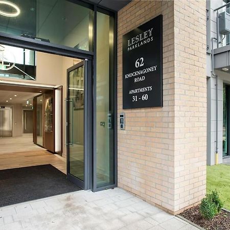 Stunning 2Br Next To The City Airport Bhd - Free Parking Belfast Kültér fotó