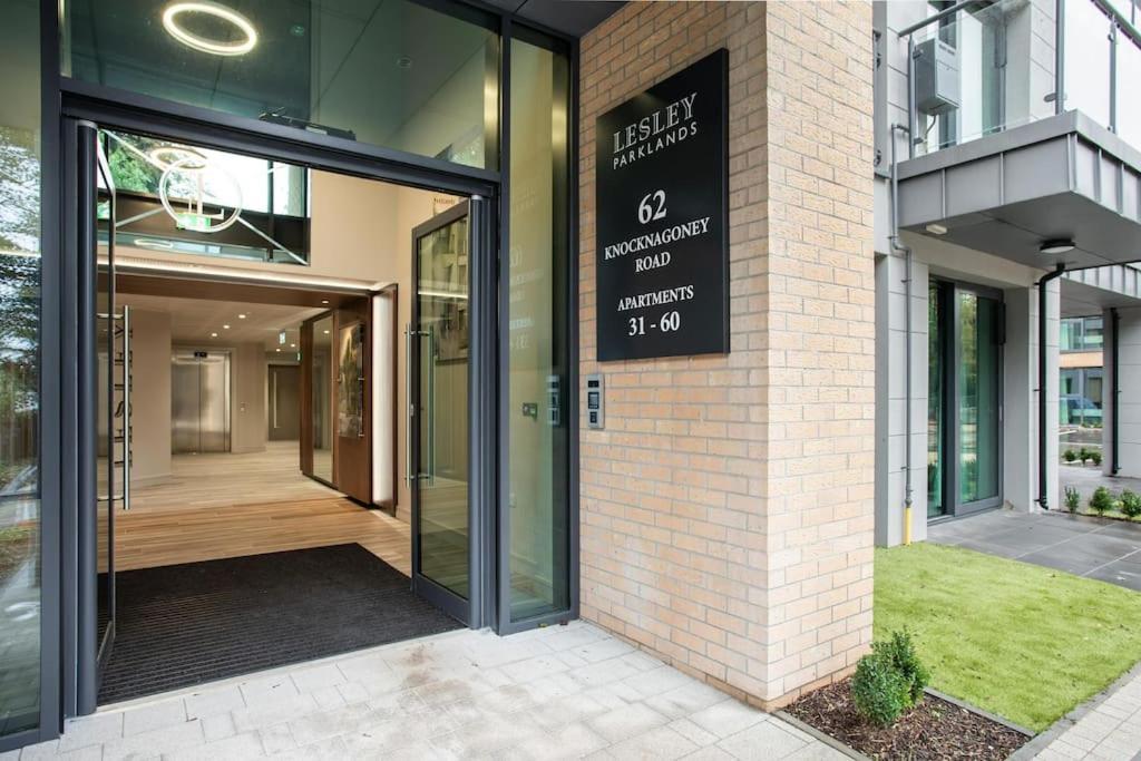 Stunning 2Br Next To The City Airport Bhd - Free Parking Belfast Kültér fotó